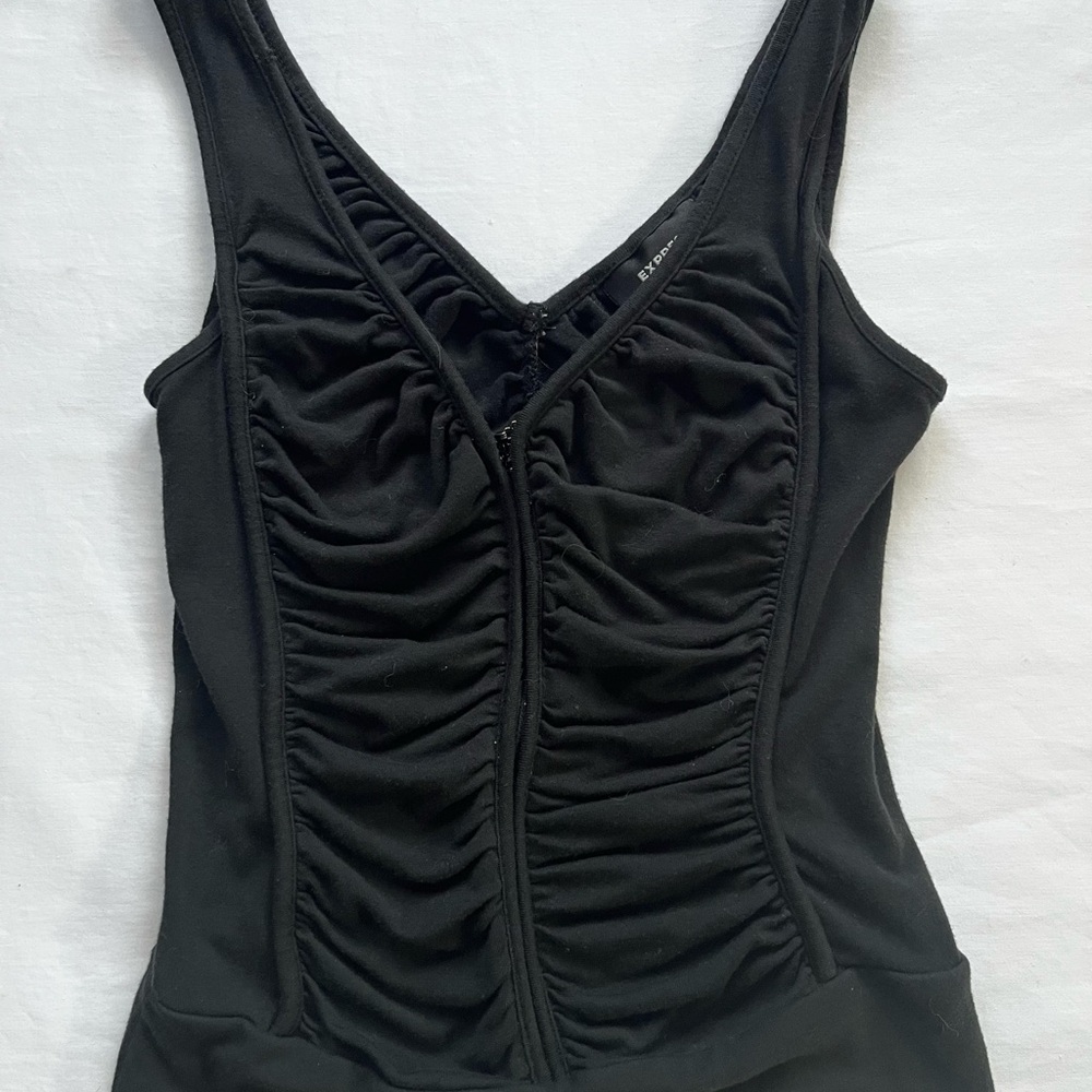 EXPRESS Ruched Zip-Up Camisole - Picture 4 of 12